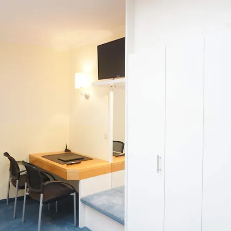 Herdegen - Self Check-in Hotel 3*