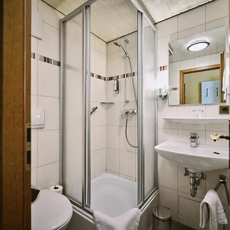 Herdegen - Self Check-in 3* פסאו